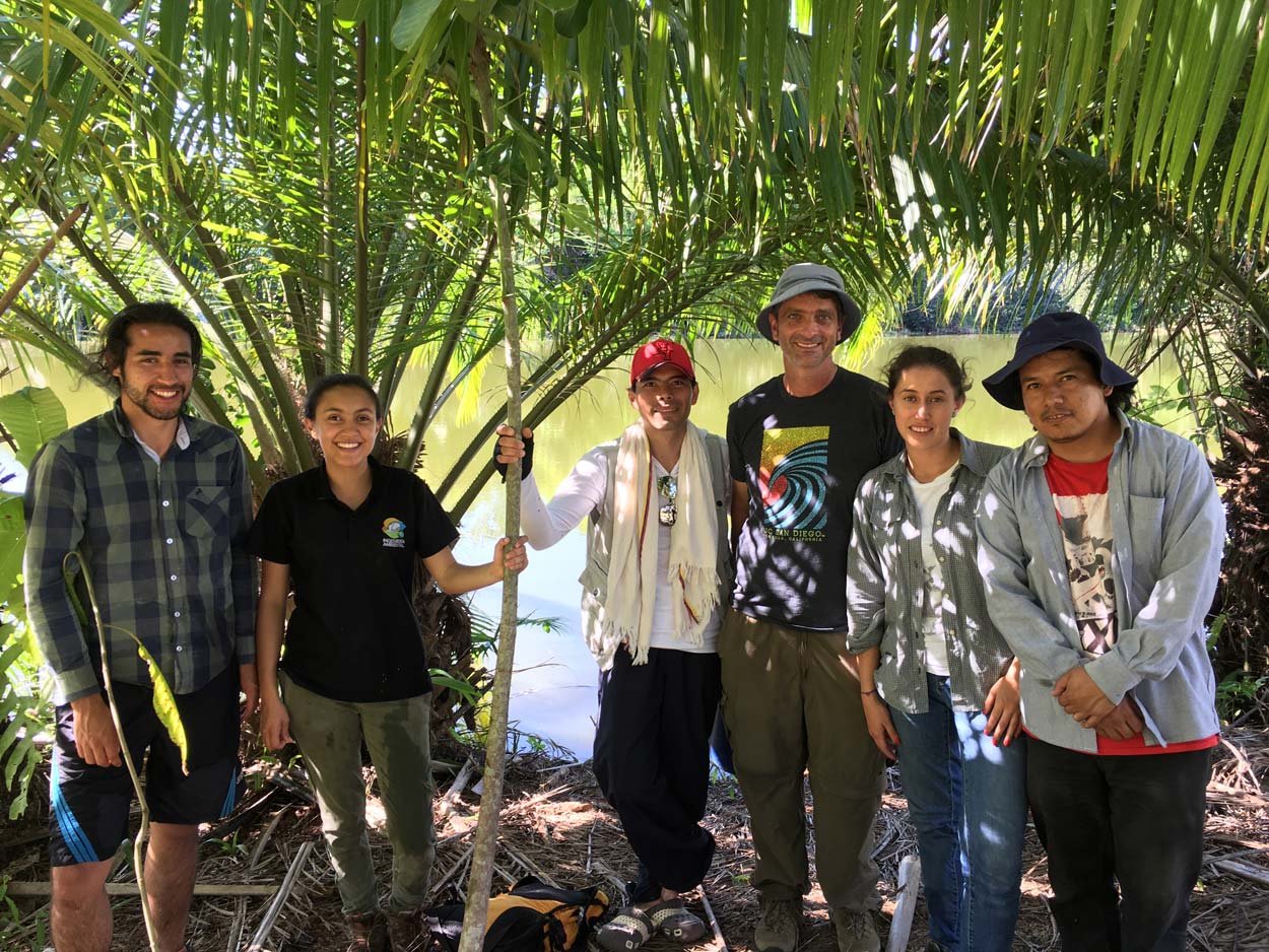 Group photo of Shurin and colleagues